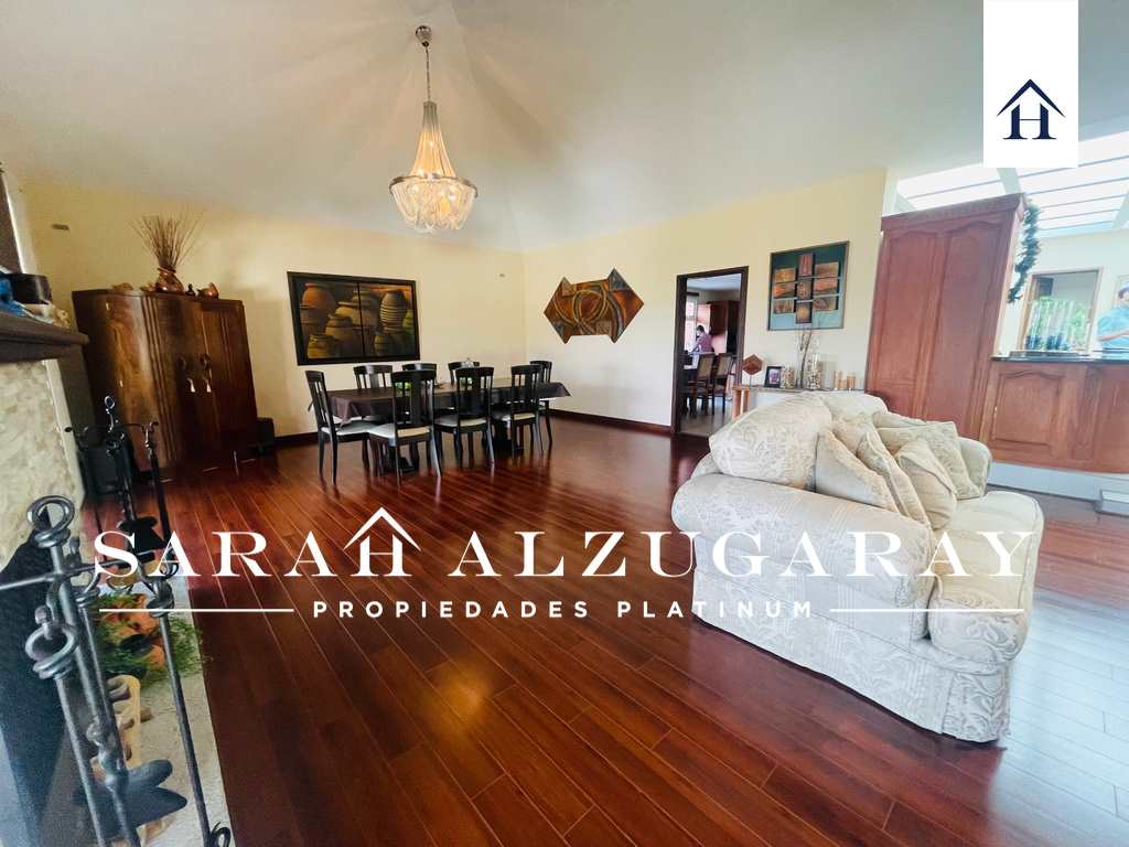 CASA AMPLIA CON JARDIN 4 HAB/ 2900 VRS2 /KM. 20.5