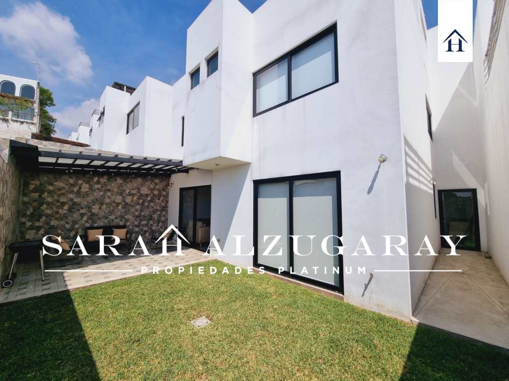 CASA CON JARDÍN Y PÉRGOLA 4 HAB / SAN CRISTOBAL MIXCO