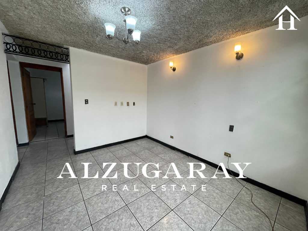 CASA P/ REMODELAR 8 AMBIENTES/ ZONA 3