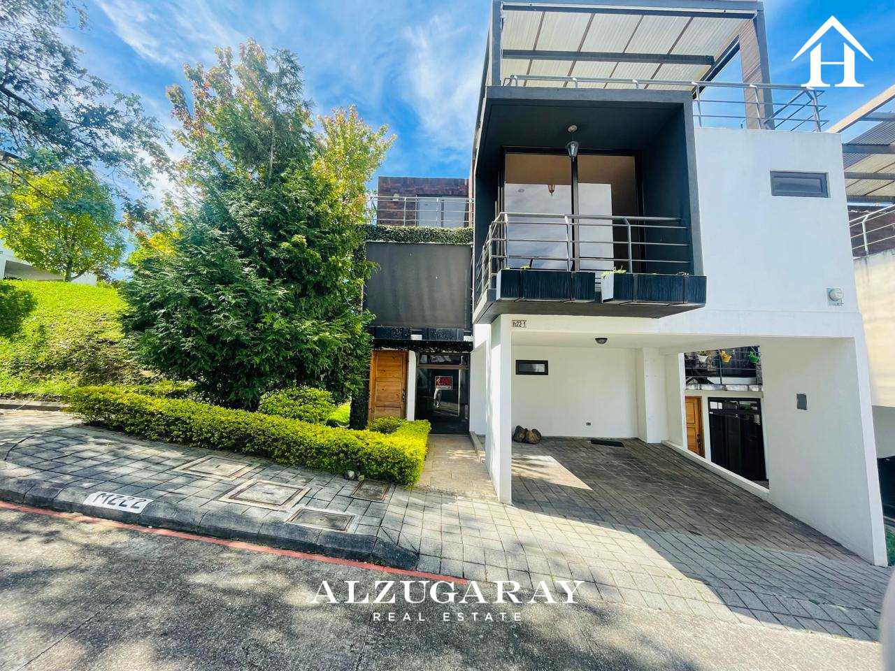 CASA MODERNA C/ PERGOLA 3 HAB/ COND. EN KM 21 CAES