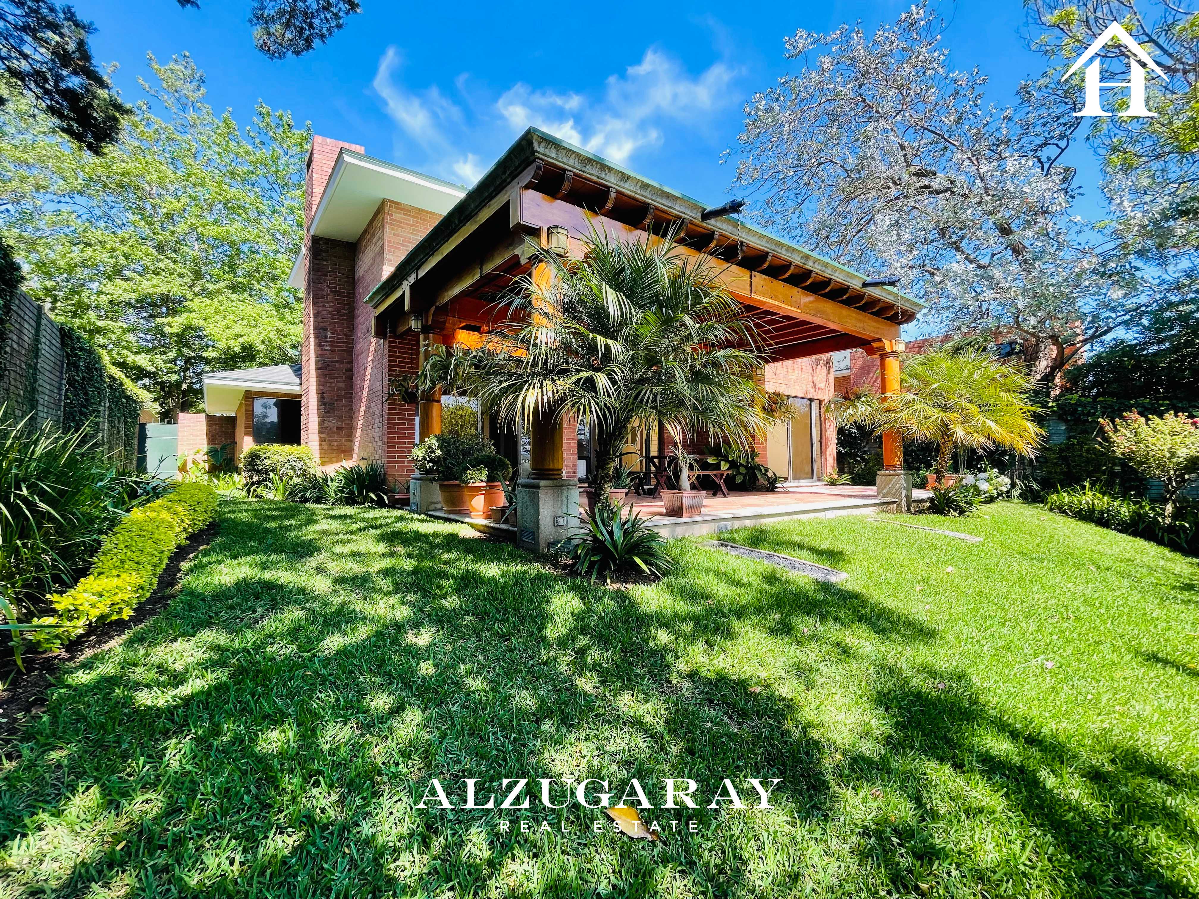 CASA C / JARDÍN Y PERGOLA 3 HAB./ LAS ROTONDAS CAES