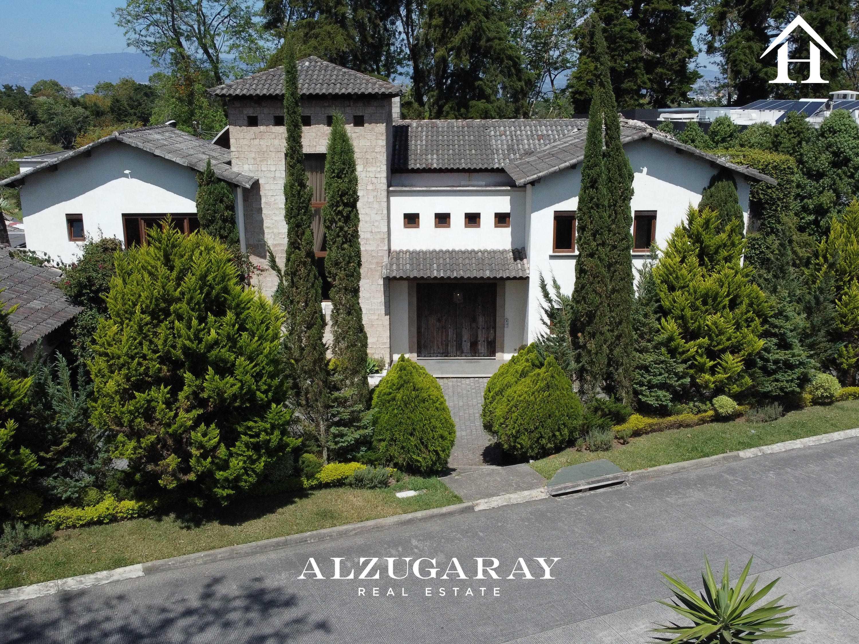 CASA C/ JARDÍN GOLF FRONT, Z. 16 5 HAB. / CLUB DE GOLF SAN ISIDRO