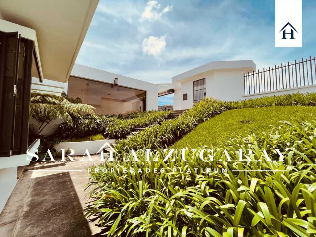 CASA ELEGANTE CON JARDIN - 4 HAB/ COND. KM 20 FRAIJANES