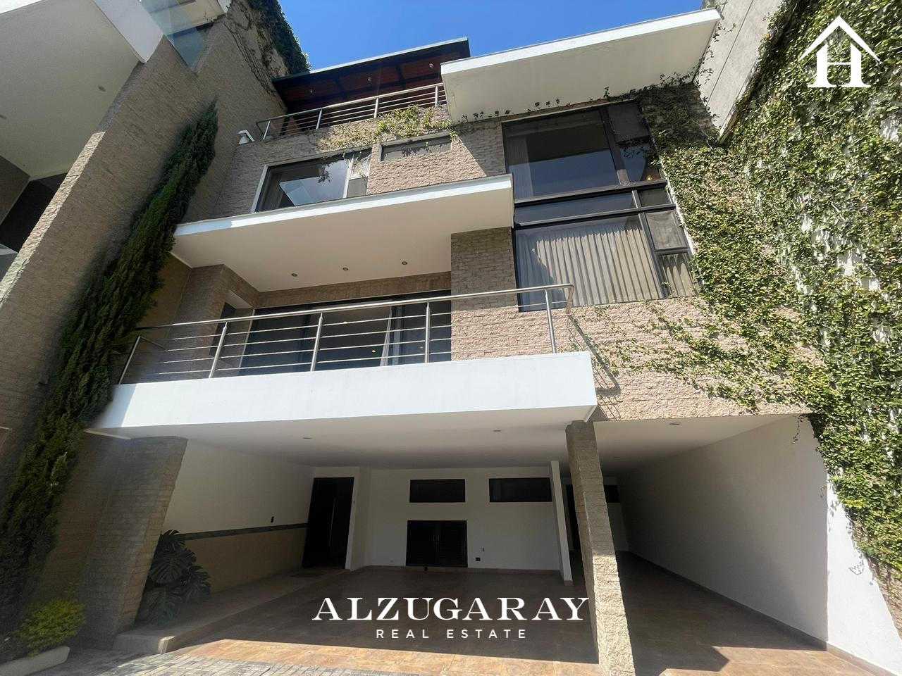 CASA AMPLIA C / VISTA Y PERGOLA -4 HAB. / COND. BOUTIQUE/ELGIN II