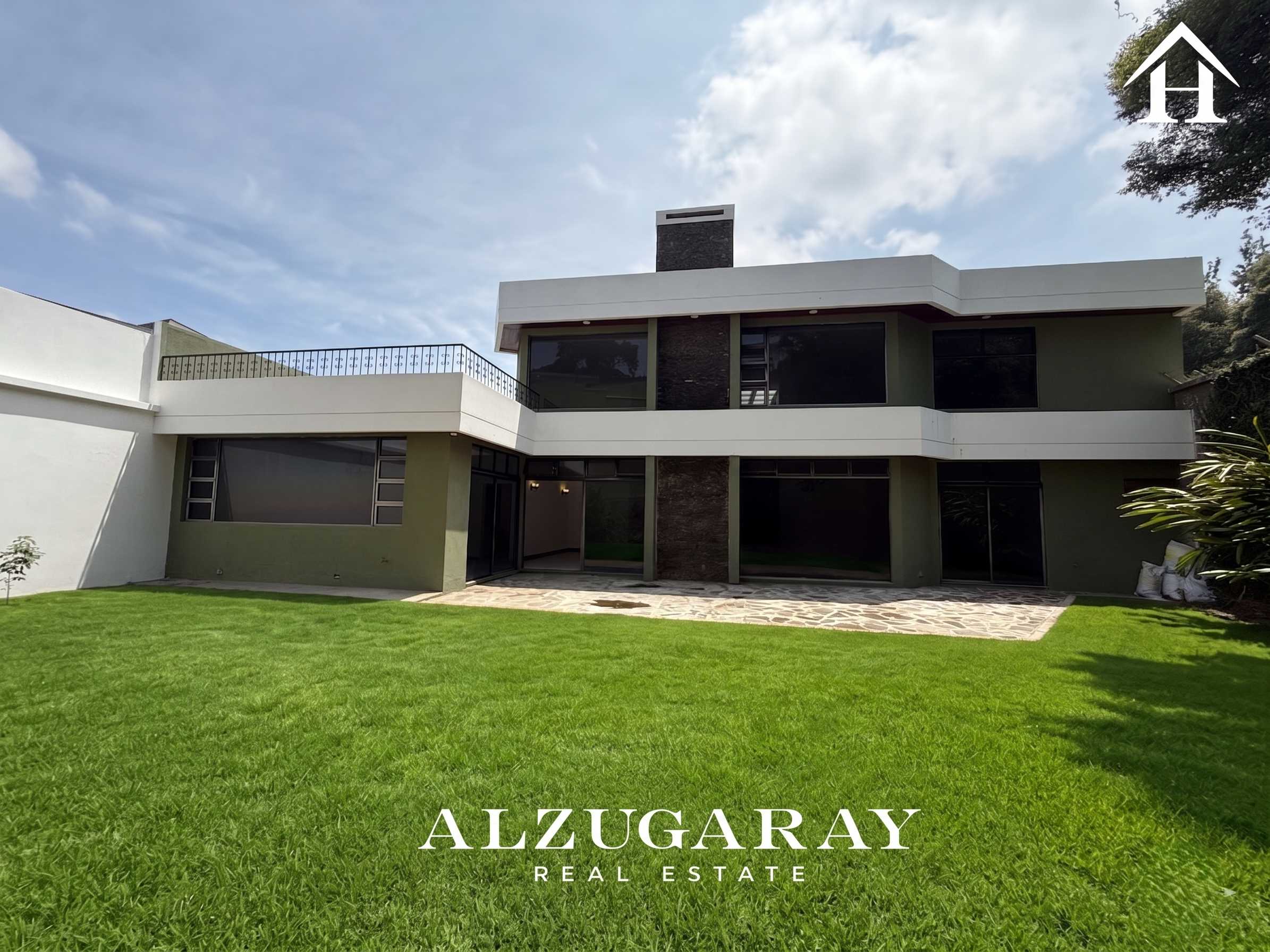 CASA AMPLIA C/ JARDIN CAES -4 HAB. / LOMAS SAN RAFAEL